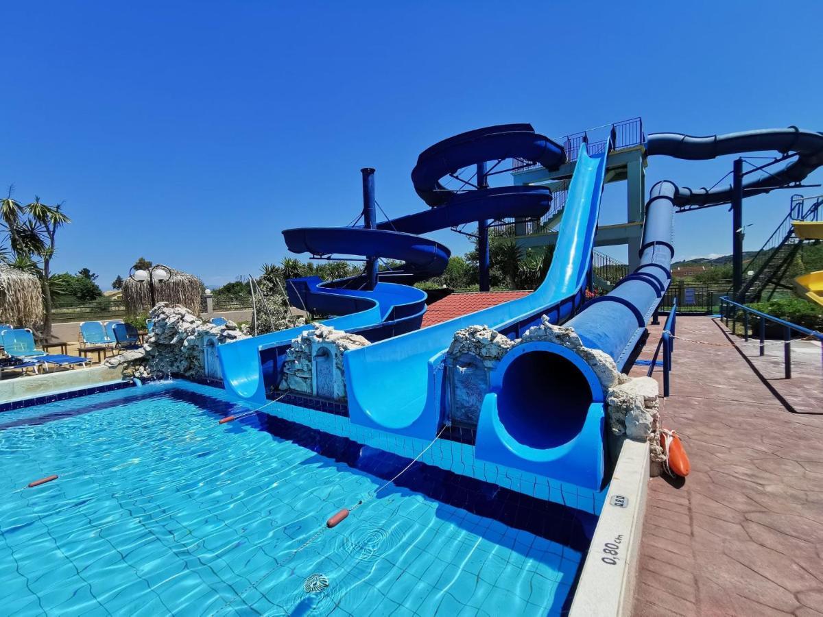 Sidari Waterpark Hotell Eksteriør bilde
